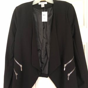 Motherhood black blazer with silver zippers, new